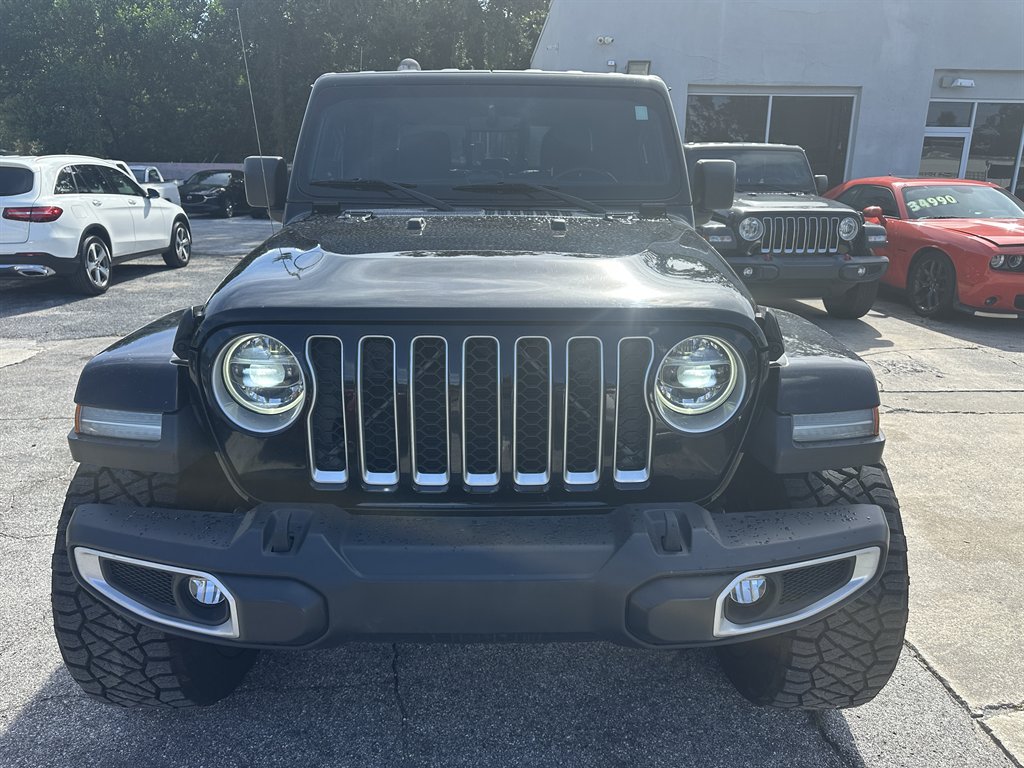 2020 Jeep Gladiator Overland's photo